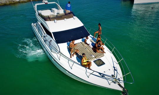 47' Tres Piratas Yacht in Tulum - Afternoon Charter