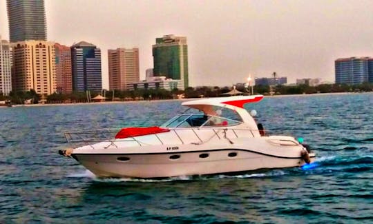 Enjoy Cruising in Abu Dhabi on Oryx 40' Yacht