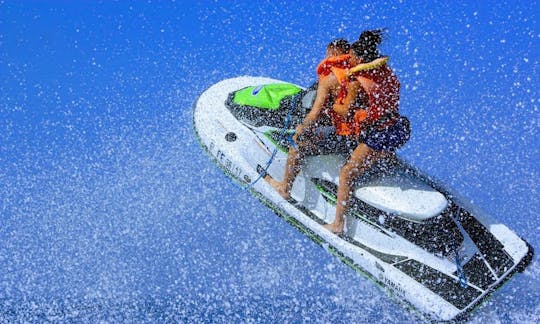 Promenade en jet ski à Tenerife, Espagne