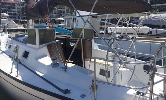 Lancer 36 Sailing Sloop for 8 Passenger in Puerto Vallarta