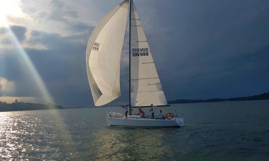 Racing Sailboat Experience On FARR 30' in Singapore