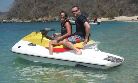 Waverunner Tour to visit the Bays of Huatulco