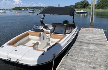 2021 22’ Deck Boat in Northport, Long Island Northport, New York