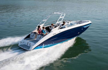 Beautiful 2021 Yamaha AR 250 Power Boat!!