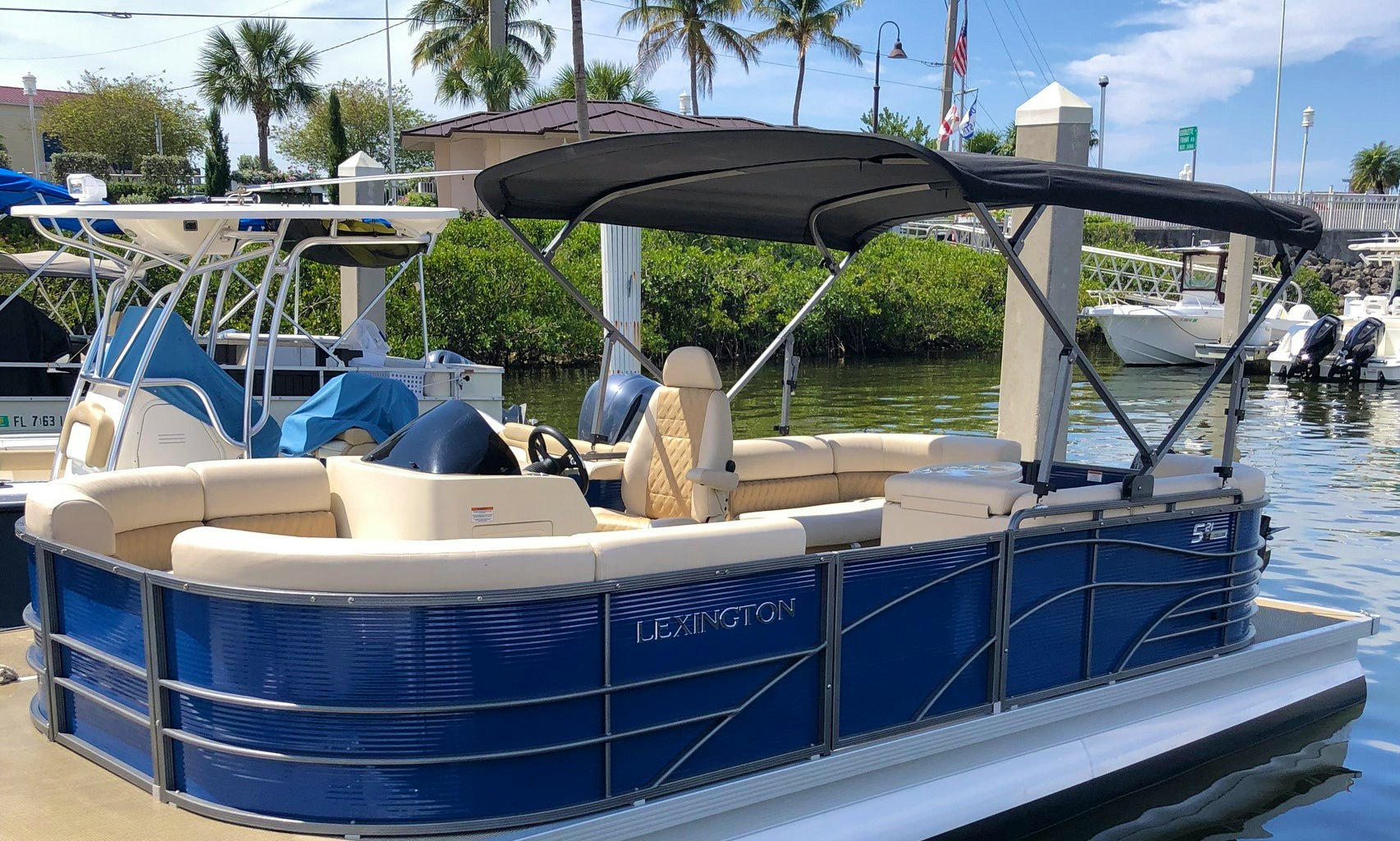 Book the 22' Lexington Pontoon Boat in Naples, Florida (GMB Bookings