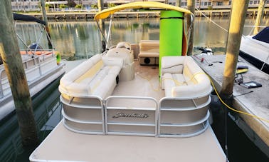 2020 Sea Water Pontoon Boat Rental in Miami Beach, Florida