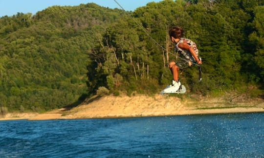Wakeboarding, Wakesurfing, Tubing close to Los Angeles and San Diego