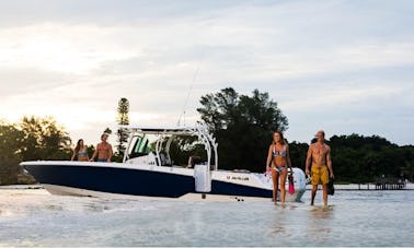 Spend Half Day on the Water with 31' Powerboat in St. Thomas w/Holiday Discount