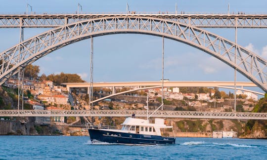 Beneteau Trawler 42' Charter! Luxury Adventure on the Douro River, Portugal