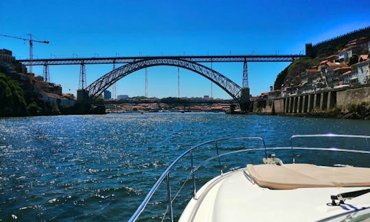 Prestige Jeanneau 42' S Charter on the Douro River, Portugal