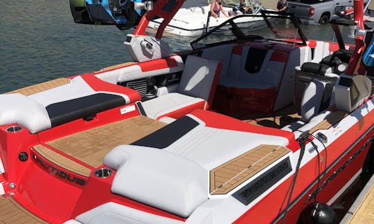 2020 Super Air Nautique G23! The Ultimate in Wakeboarding, Wakesurfing, Tubing!