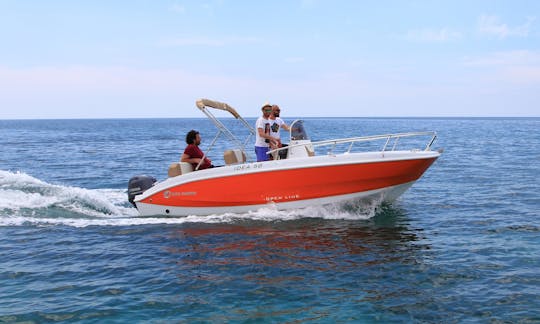 Lancha motora Ideamarine 58 para alquilar en Italia