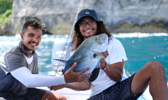 Viagem de pesca submarina em Bali com guias locais amigáveis