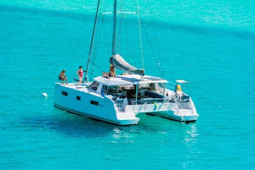 Bavaria Nautitech 40 Open - Sailing catamaran for Cruise in Milos Adamantas