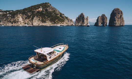 Motor Boat Gozzo Fratelli Aprea 36 Hard Top in Sorrento, Italy