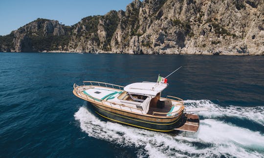 Motor Boat Gozzo Fratelli Aprea 36 Hard Top in Sorrento, Italy