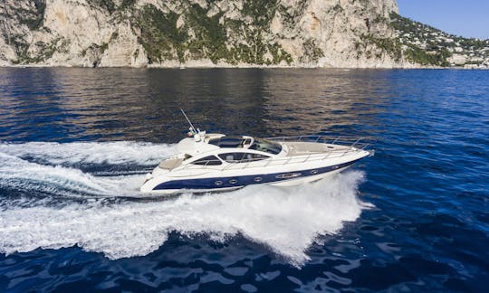 Motor Yacht Azimut Atlantis 55 in Sorrento, Italy