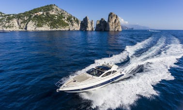 Motor Yacht Azimut Atlantis 55 em Sorrento, Itália