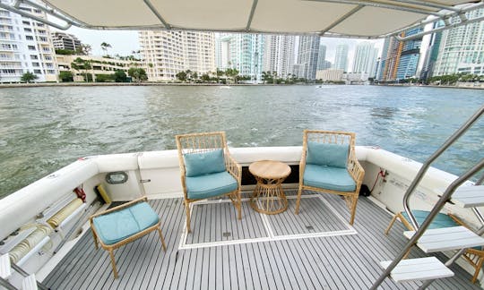 50' Sea Ray Motor Yacht in Miami