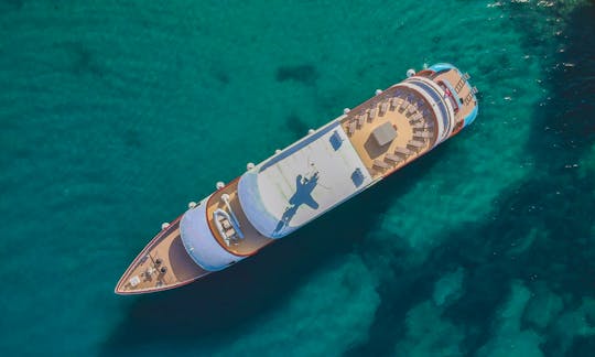 2020 M/S Ohana Power Mega Yacht fro Charter in Postira, Splitsko-dalmatinska županija