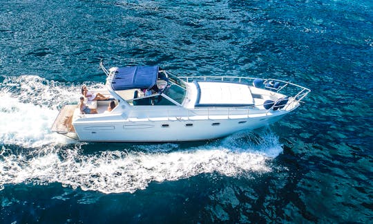 Charter a 40' Raffaelli Motor Yacht in Sorrento, Italy