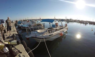 6-Person Power Boat for Ret in Larnaca, Cyprus