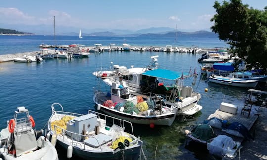 ¡Prepárate para zarpar en el yate Jeanneau 39 DS en el mar Jónico!