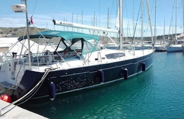 Charter the "Mambo" Beneteau Oceanis 54 Cruising Monohull in Kaštel Gomilica, Croatia