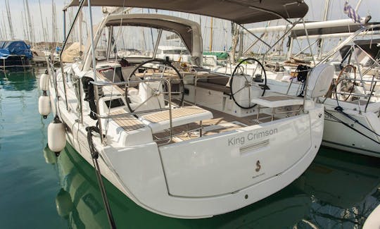 Beneteau Oceanis 41.1 "King Crimson" Sailing Yacht Charter in Lefkada, Greece