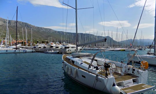 Charter the "Andrey" Hanse 495 Cruising Monohull in Kaštel Gomilica