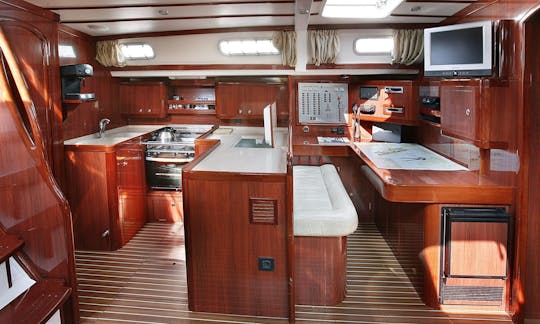 Ocean Star 58.4 (6 Cabins - 2007) Charter in Athens / Saronic / Cyclades