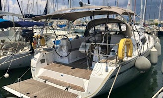 Deneb: Bavaria 40 Cruiser Sailing Yacht in Lefkada