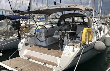Deneb: Bavaria 40 Cruiser Sailing Yacht in Lefkada
