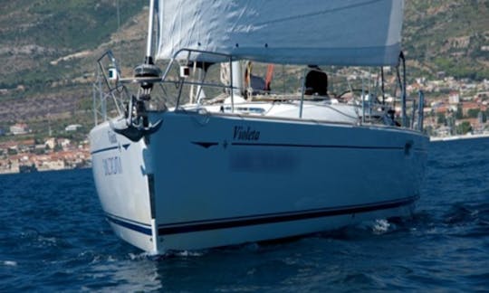 ''Violeta'' Jeanneau Sun Odyssey 49 Sailing Yacht Chater in Kaštel Gomilica, Croatia