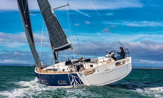 Bareboat Charter Dufour 530 Sailing Yacht for 12 People in Alimos, Greece