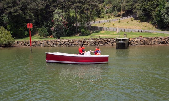 Brand New 7 Seater Electric Boat for Rent on Kerikeri River