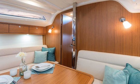 Bavaria Cruiser 37/2020 Sailing Yacht for Charter in Sukošan, Croatia