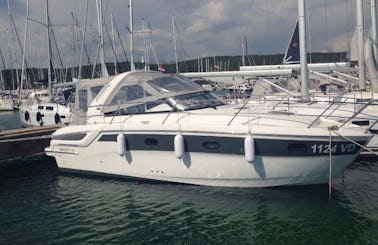 Bavaria Sport 32/2016 Motor Yacht for Charter in Pirovac, Croatia