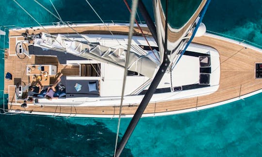 Charter the new Oceanis 51.1 Sailboat with AC and Generator in Kontokali for up to 4 weeks and get up to 15% discount!