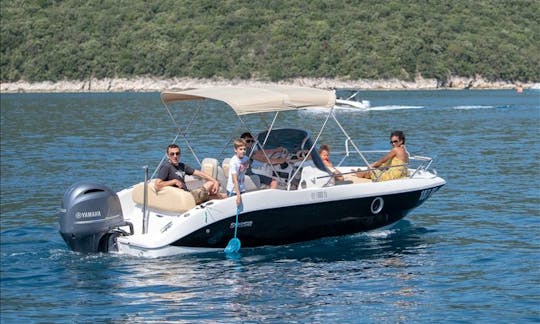 Sessa Key Largo Speedboat for Rent in Rabac, Croatia