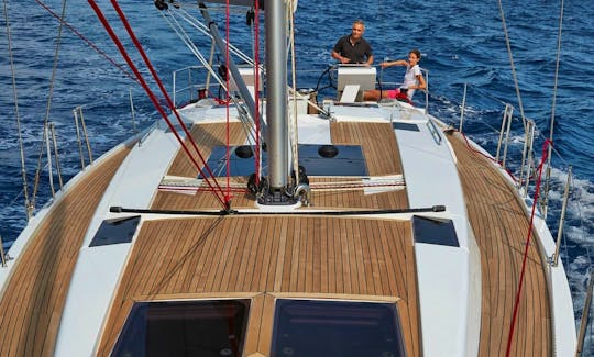 Charter 4 Cabin Hanse 455 Cruising Monohull in Alimos, Greece