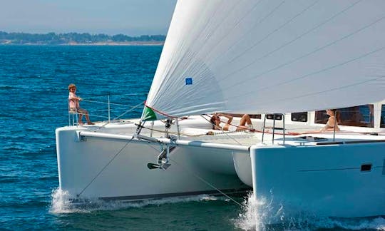 Lagoon 450 Fly Bareboat Charter for Up to 10 Guests in Lavrio, Greece