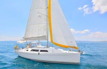 Hanse 325 Sailing Yacht Charter for 4 in Alimos, Greece