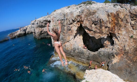 Incredible Guided Kayak Tour and Cave Adventure - Snorkeling, Kayak and more!