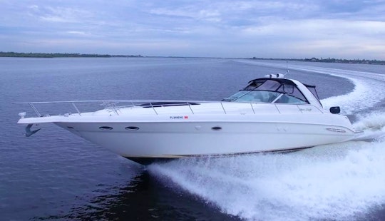 9 Yachts And Boats You Can Rent For Super Cheap In Bc Narcity