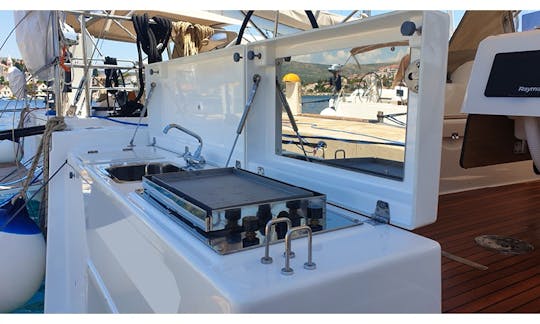 Hire the 2020 Dufour 430 Grand Large Sailing Yacht in Rogoznica, Croatia