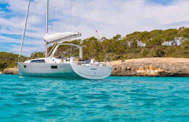 Sailing Yacht Charter Oceanis 41.1 in Skiathos, Greece