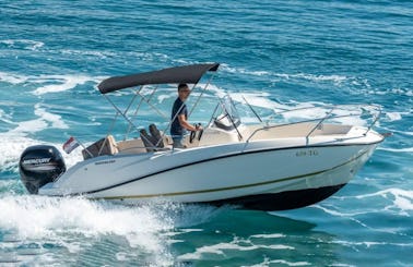 Quicksilver 605 Activ Open Powerboat for Rent in Croatia! Free delivery to Split and Trogir!