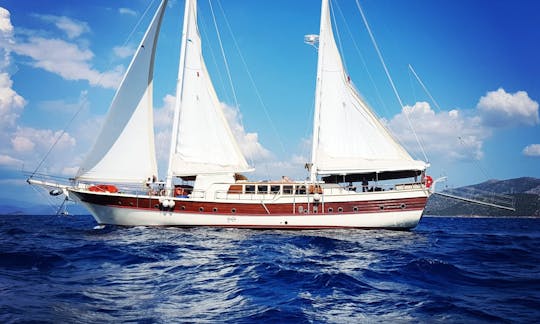 Authentic Turkish 108' Gulet for charter in Muğla