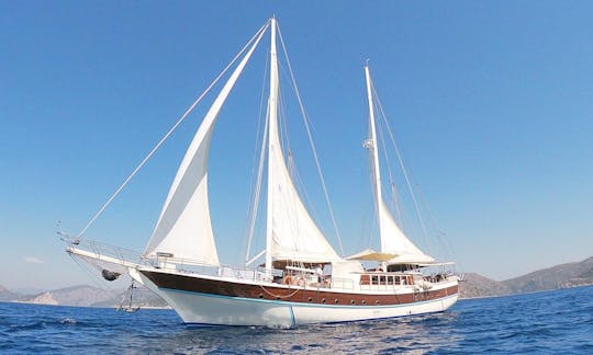 Authentic Turkish 108' Gulet for charter in Muğla